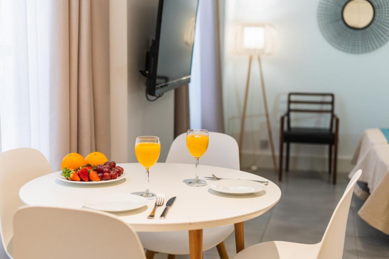 Debambu Larios Apartment Malaga Exterior photo